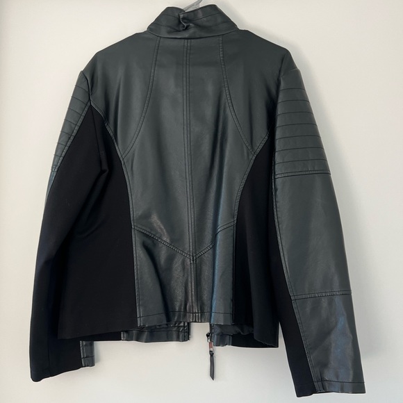 db Established 1962 Black Vegan Leather Stretch Knit Side Panels Jacket - Picture 7 of 8